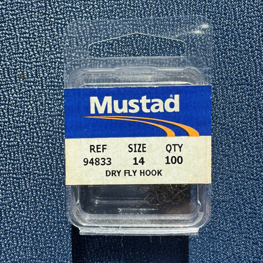 MUSTAD 94833 Trockenfliegerhaken